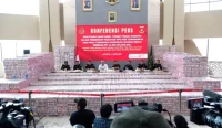 Konferensi pers